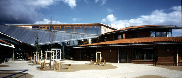 Grundschule: Neubau – Grundschule 2-zügig + Kindergarten + Turnhalle